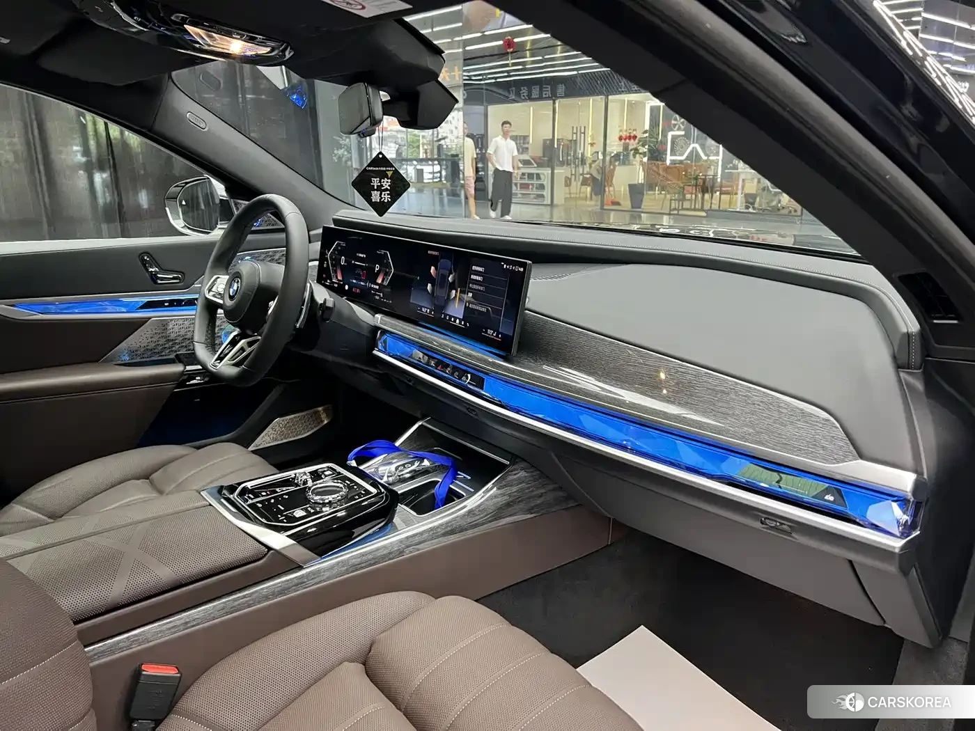 BMW 7 series 2024 Черный из Китая, фото 5