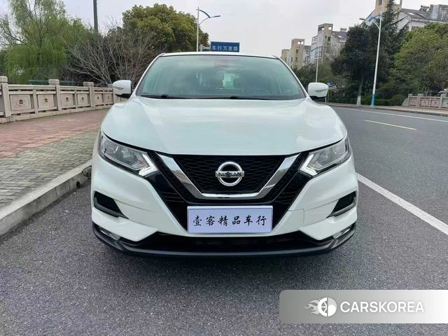 Nissan Qashqai 2023 Белый из Китая, фото 3