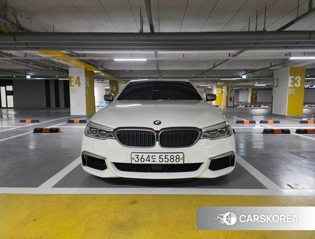 BMW 5 Series (G30) 2019 Белый из Кореи, фото 4