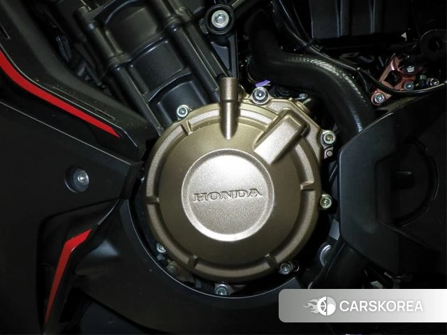 Engine photo