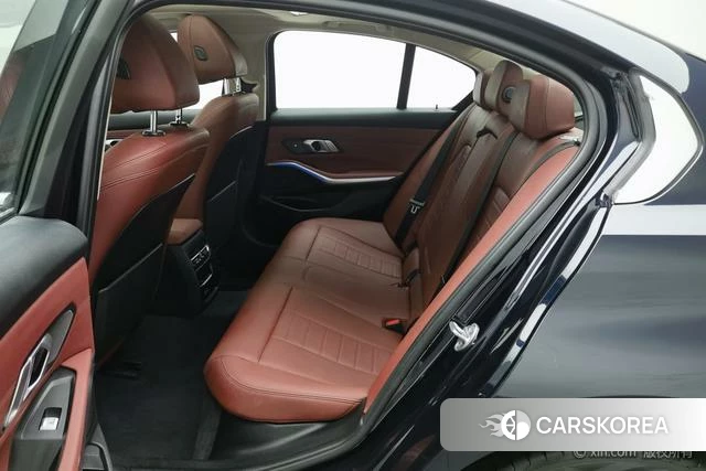 BMW 3 series id 4264105 из Китая 17