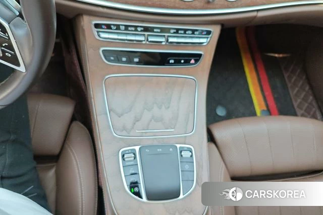 Mercedes-Benz E-class id 4275612 из Китая 10