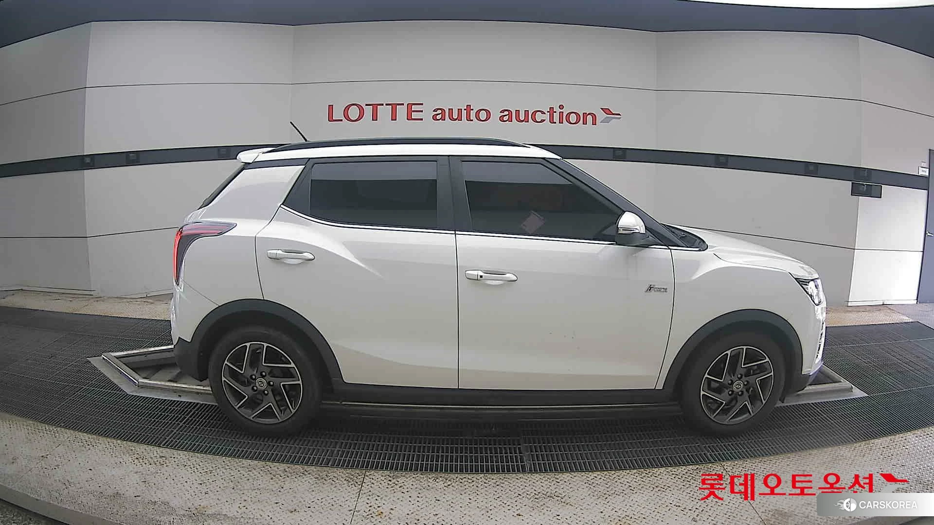 SsangYong Tivoli id 4498462 из Кореи 23