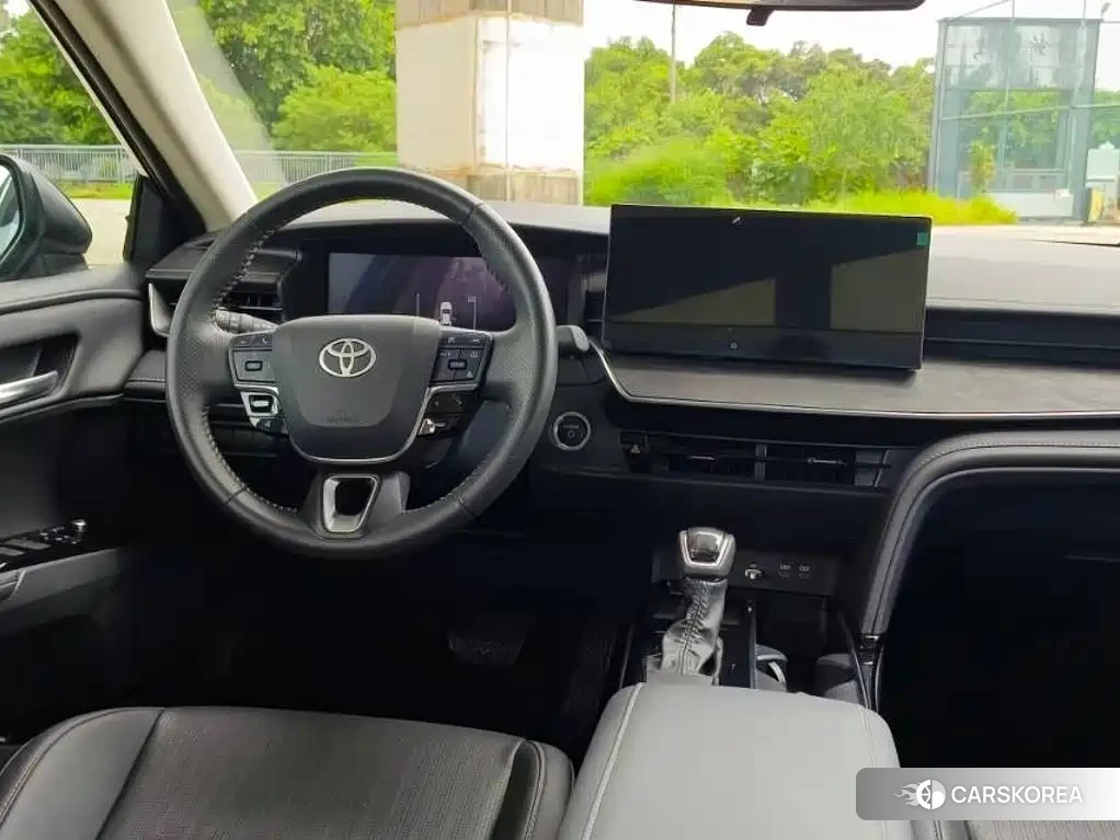 Toyota Camry 2025 Черный из Китая, фото 3