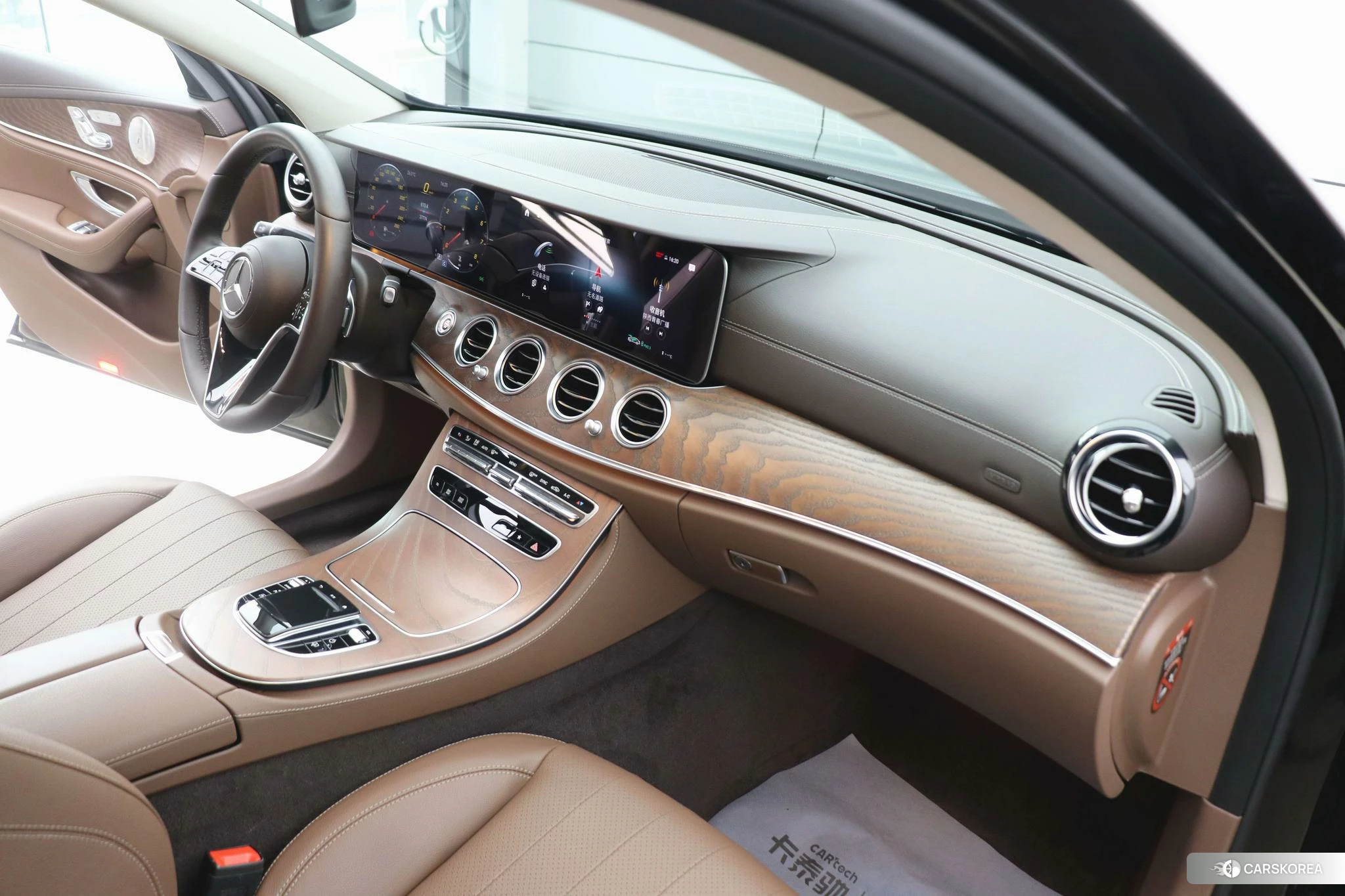 Mercedes-Benz E-Class id 4473298 из Китая 23