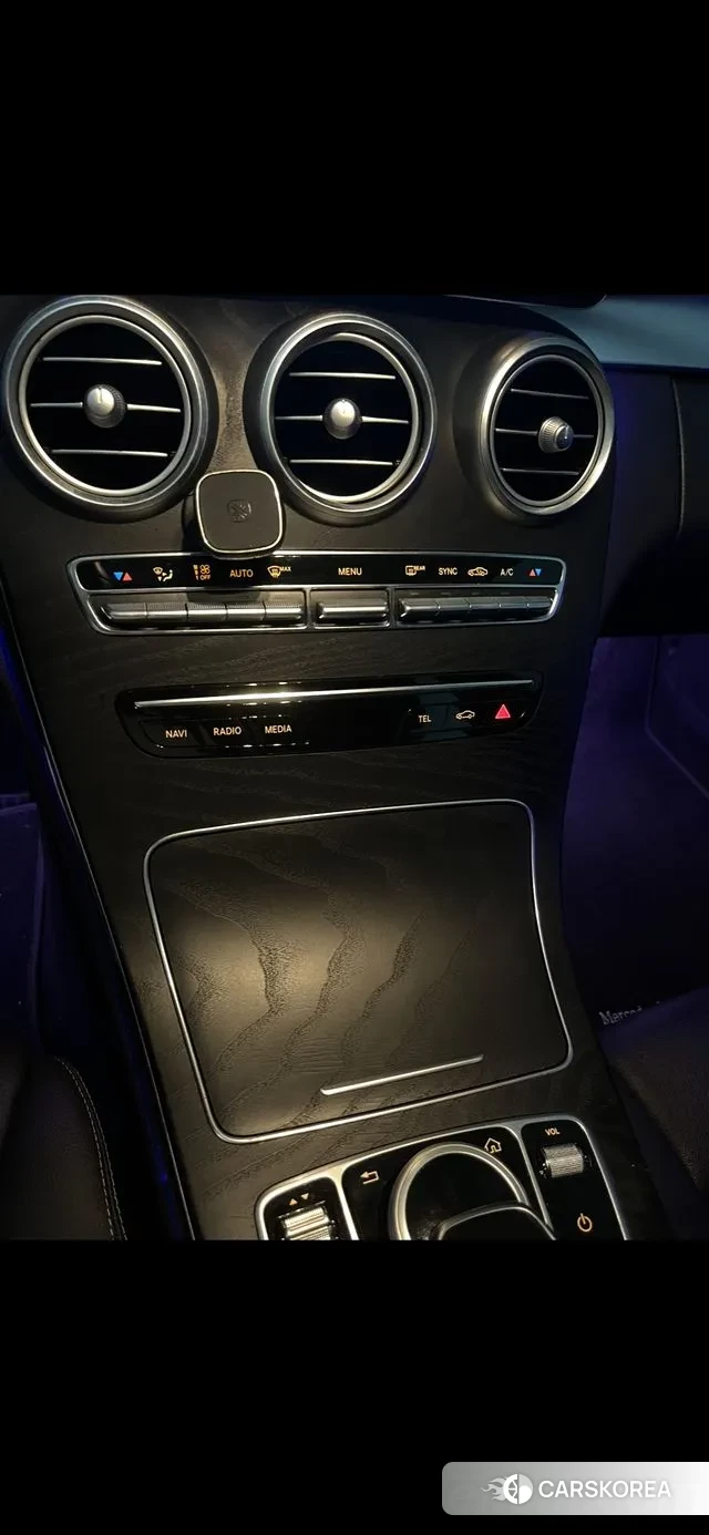 Mercedes-Benz C-Class W205 2019 Белый из Кореи, фото 5