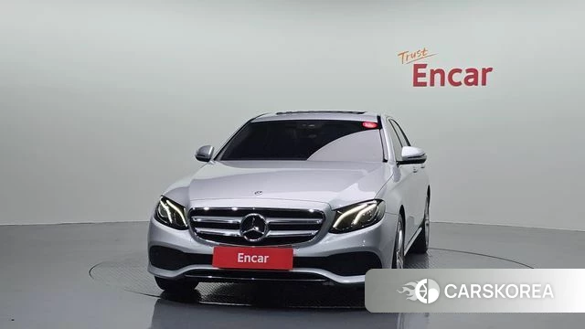 Mercedes-Benz E-Class W213 id 4536861 из Кореи 23
