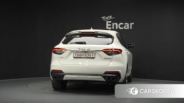 Maserati Levante id 4410219 из Кореи 23