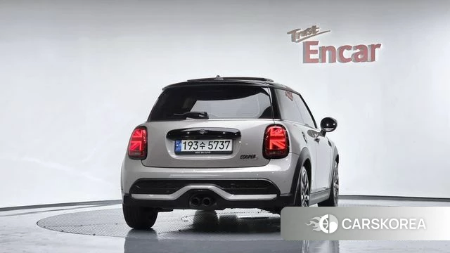Mini Cooper S id 4534384 из Кореи 23