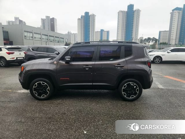 Jeep Renegade id 3917209 из Кореи 10