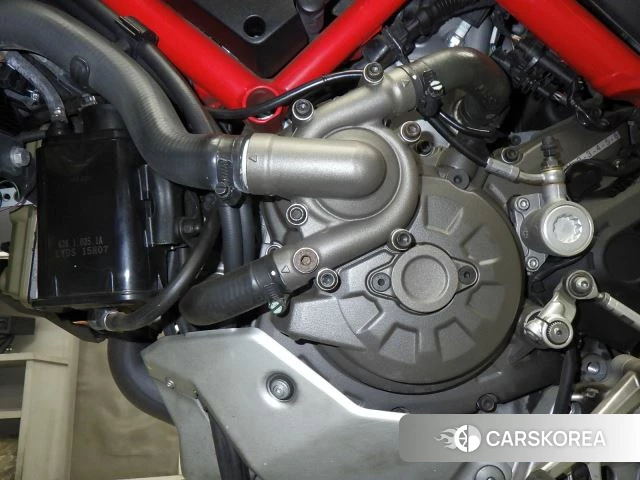Engine photo