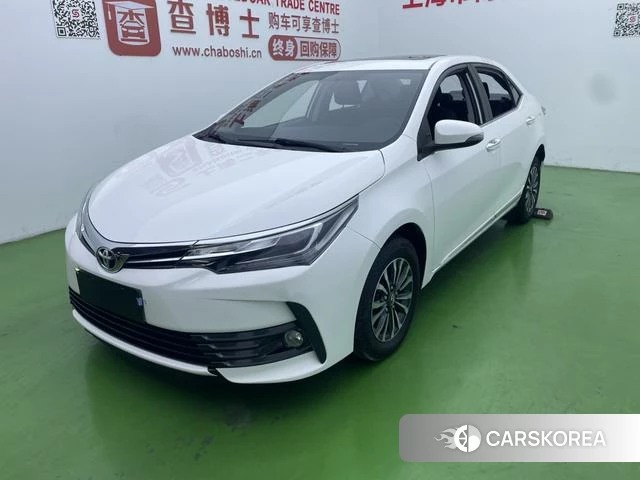 Toyota Corolla 2018 Белый из Китая, фото 5
