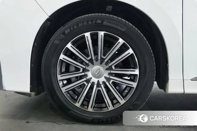 GAC Trumpchi Trumpchi M8 id 4235947 из Китая 17