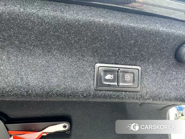 Volkswagen Magotan id 4271182 из Китая 15