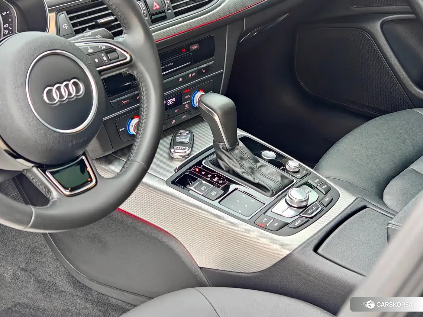 Audi A6L id 4600972 из Китая 15
