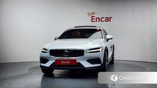 Volvo V60 Cross-Country 2nd Generation id 3568179 из Кореи 13