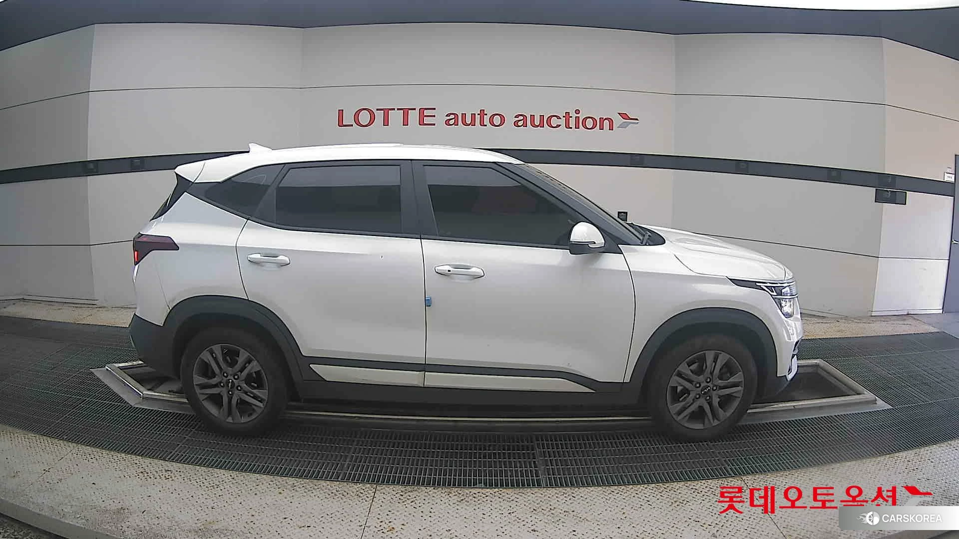 Kia Seltos id 4902468 из Кореи 23