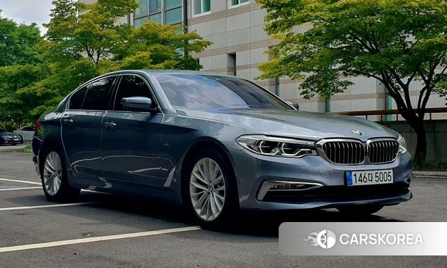 BMW 5 Series (G30) 2018 Серый из Кореи, фото 3