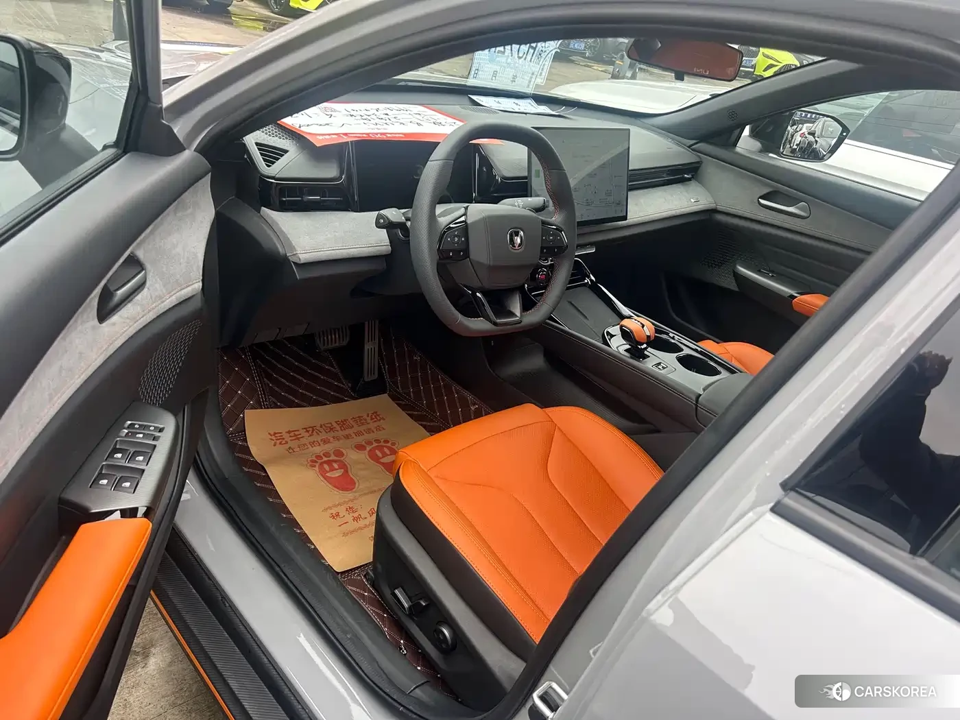 Chang'an Changan UNI-V id 4538710 из Китая 8