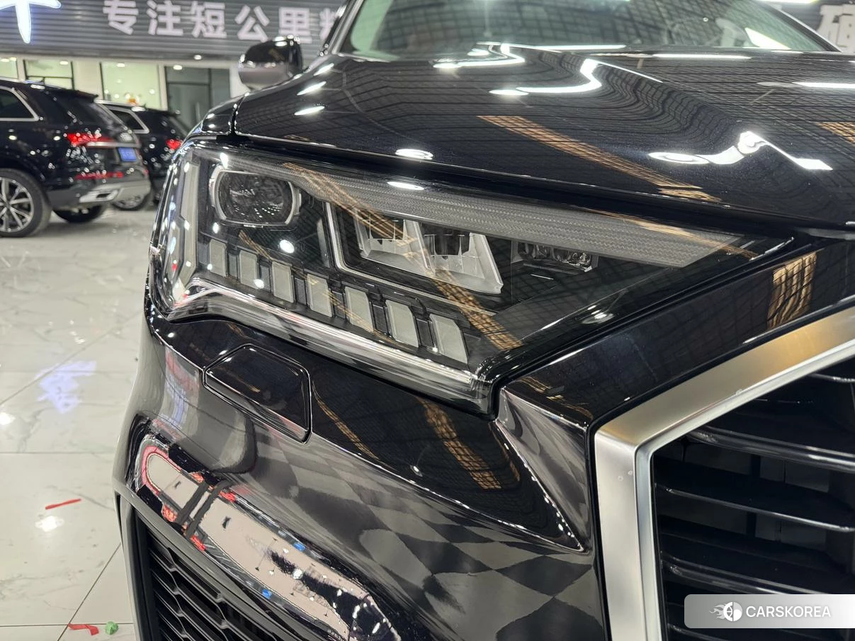 Audi Q7 id 4473330 из Китая 16