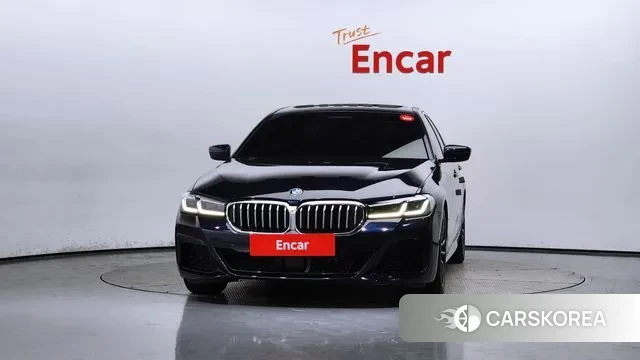 BMW 5 Series (G30) id 3053358 из Кореи 13