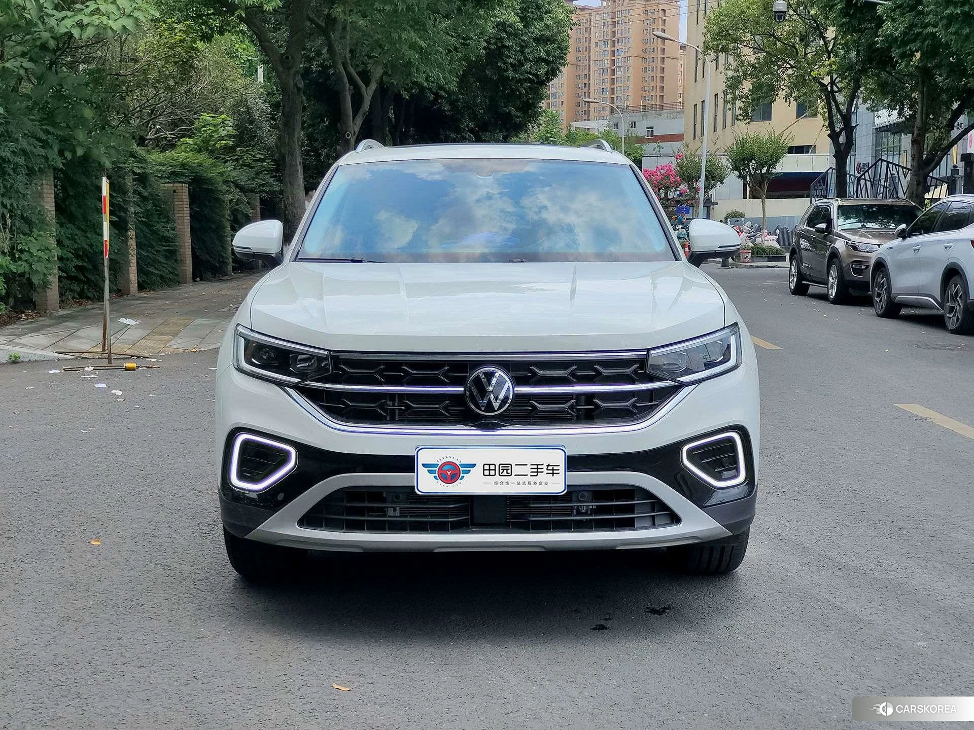 Volkswagen Tayron 2026 Белый из Китая, фото 4