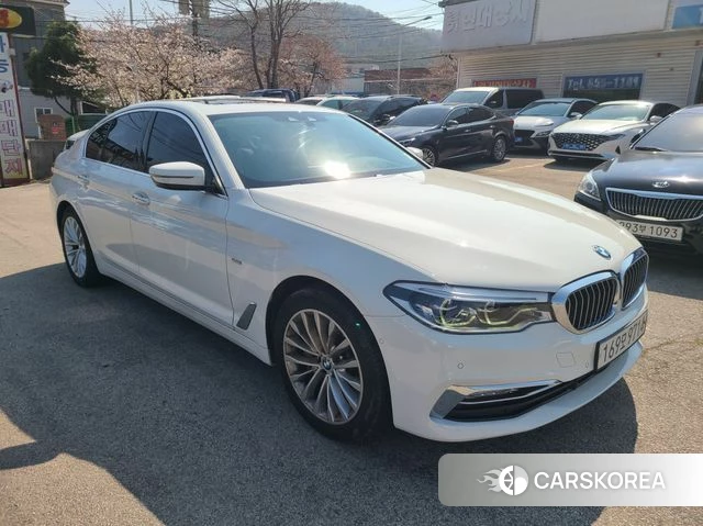 BMW 5 Series (G30) id 3879951 из Кореи 10