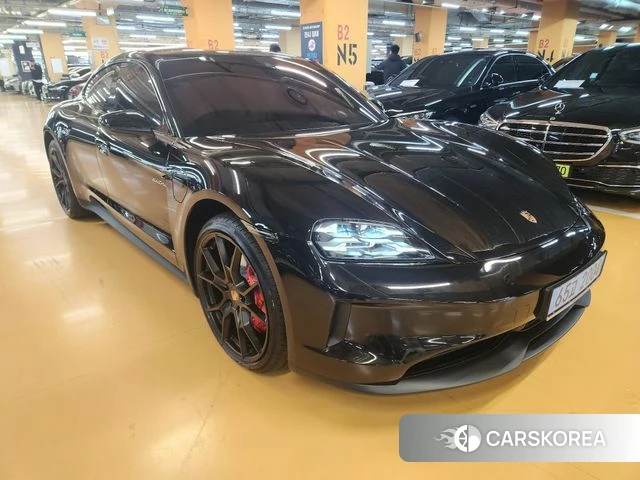 Porsche Taycan id 3786040 из Кореи 13