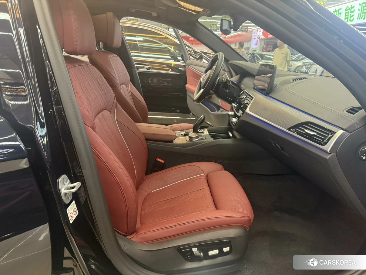 BMW 5 series id 4407656 из Китая 9