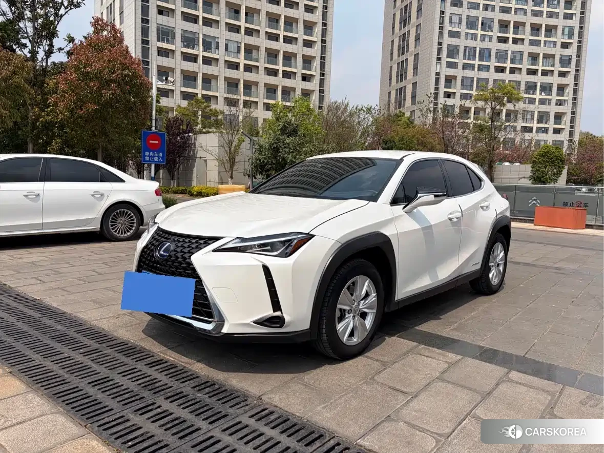 Lexus UX id 4653963 из Китая 11