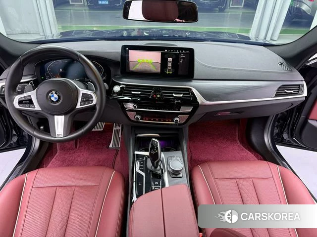 BMW 5 series 2022 Черный из Китая, фото 3
