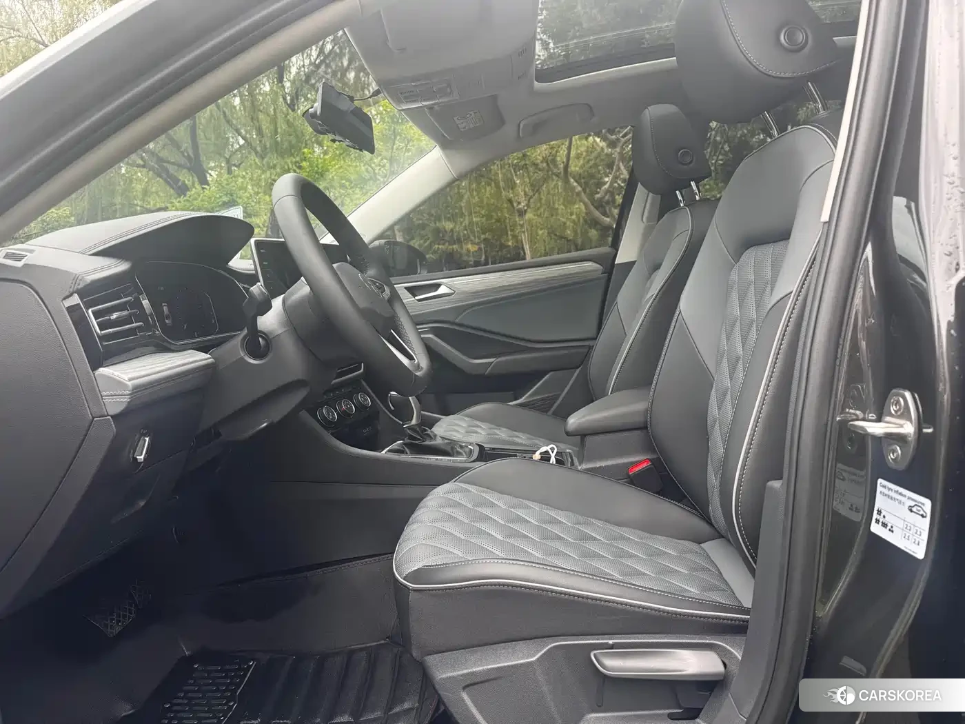 Volkswagen Sagitar id 4649412 из Китая 9
