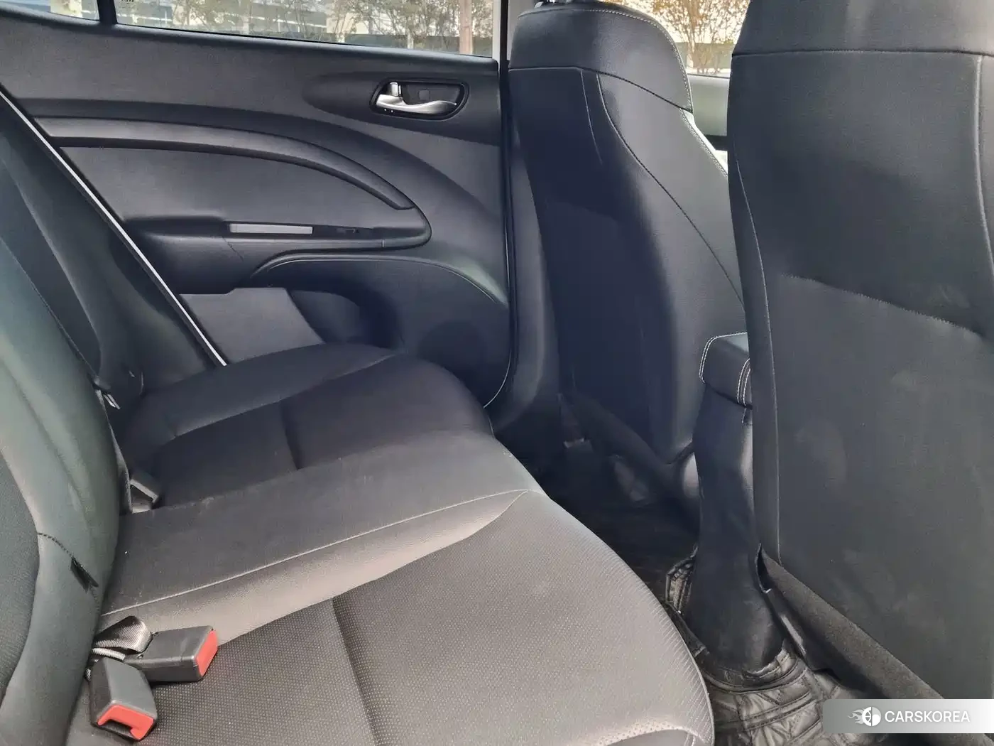 Kia KX1 2025 Белый из Китая, фото 3