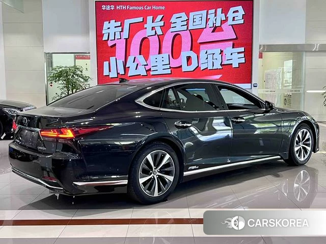 Lexus LS 2022 Черный из Китая, фото 3
