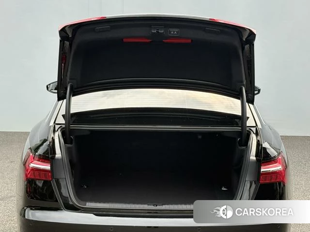 Audi A6L id 4342162 из Китая 19