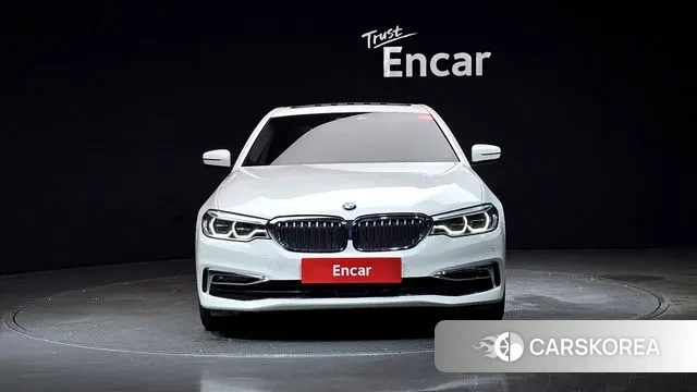 BMW 5 Series (G30) id 3106401 из Кореи 13