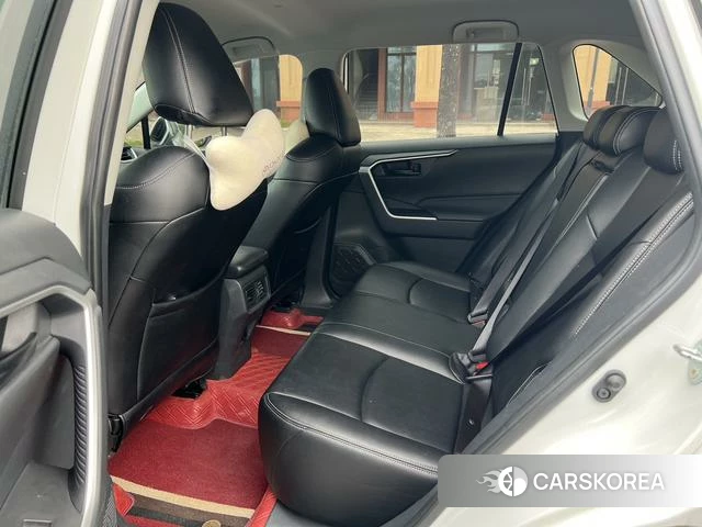 Toyota RAV4 Rongfang 2024 Белый из Китая, фото 3