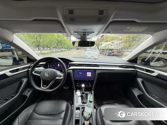 Volkswagen CC 2023 Белый из Китая, фото 3