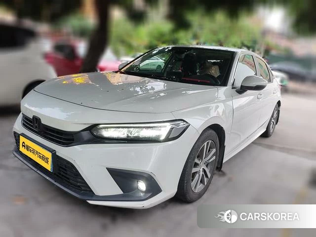 Honda Civic 2022 Белый из Китая, фото 3