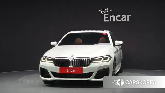 BMW 5 Series (G30) id 2901807 из Кореи 13