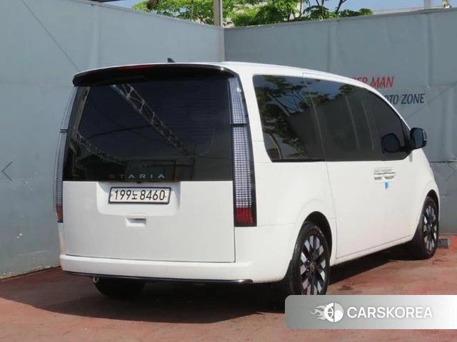 Hyundai Staria id 4262672 из Кореи 13