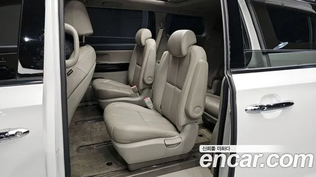 Kia The New Carnival id 2686688 из Кореи 13