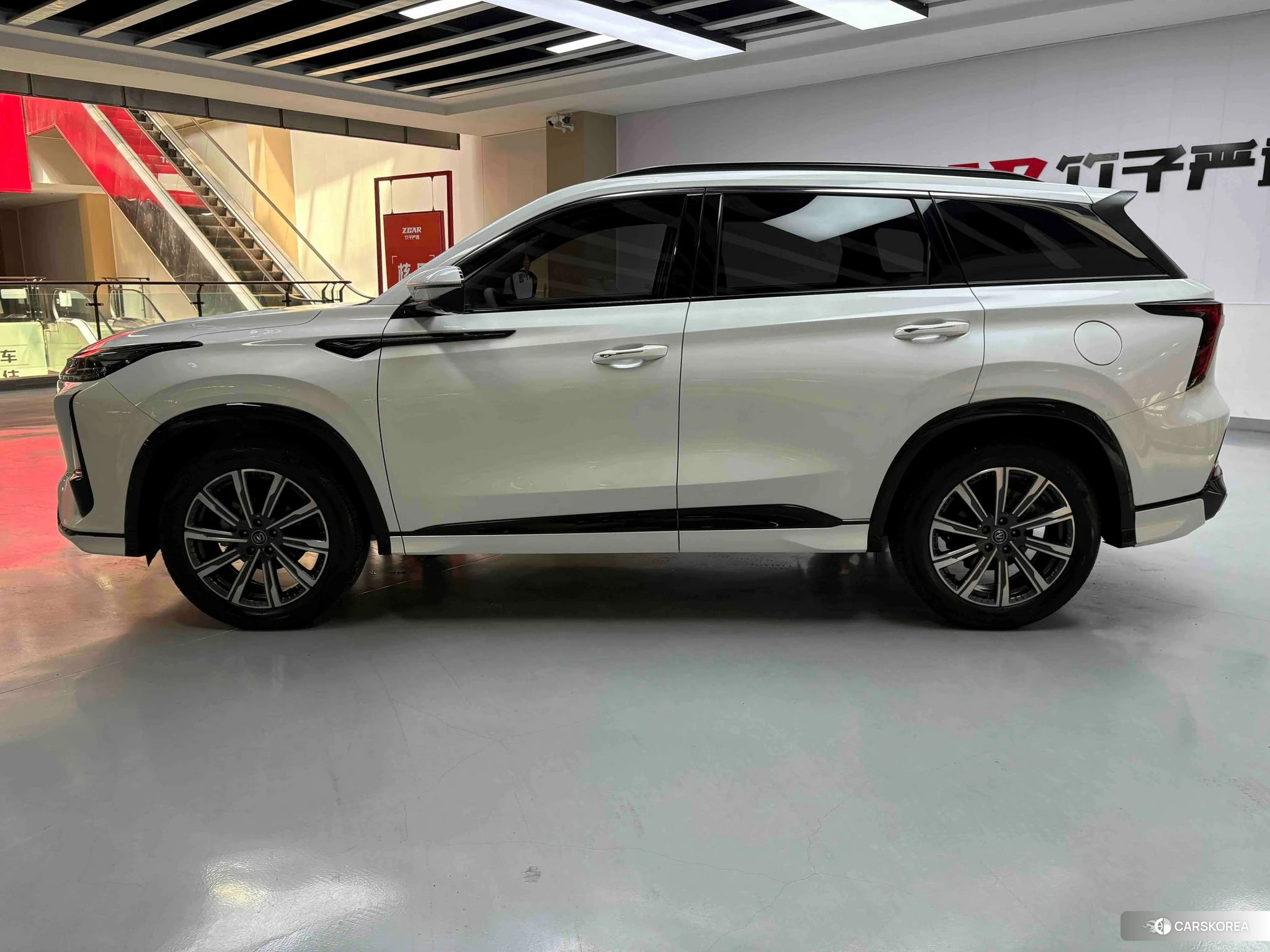 Chang'an CS75 PLUS id 4468135 из Китая 23