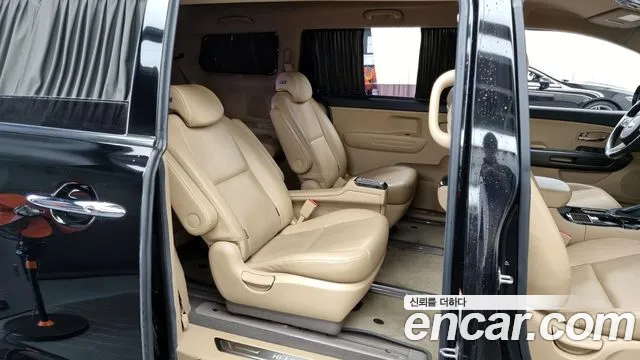 Kia The New Carnival id 2589891 из Кореи 13