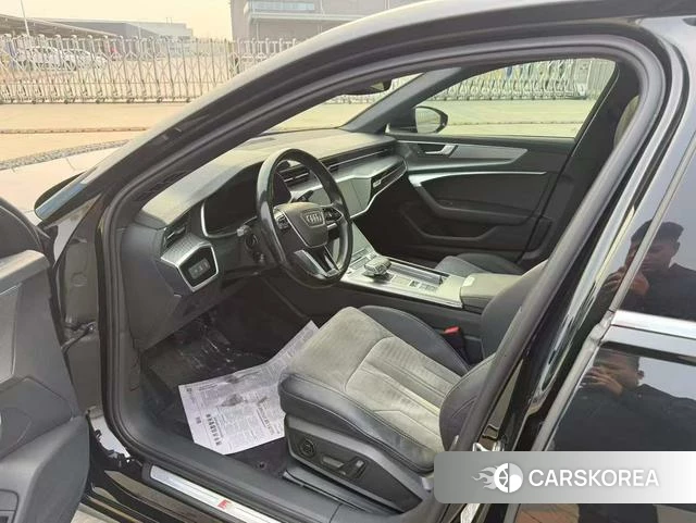 Audi A6L 2021 Черный из Китая, фото 3
