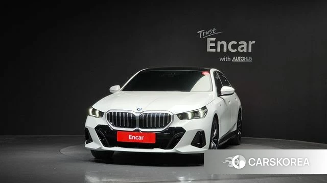 BMW 5 Series (G60) id 4230274 из Кореи 23