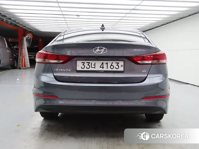 Hyundai Avante AD id 3737283 из Кореи 13