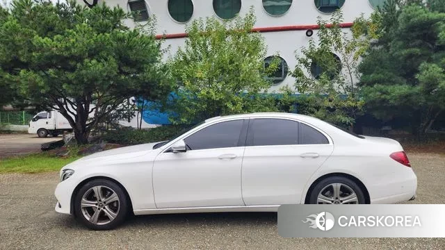 Mercedes-Benz E-Class W213 id 3233969 из Кореи 12
