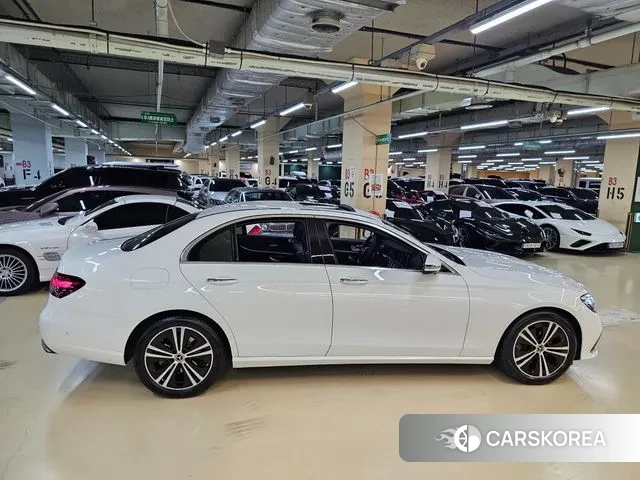 Mercedes-Benz E-Class W213 id 3032420 из Кореи 13