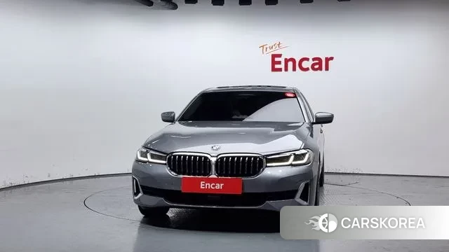 BMW 5 Series (G30) id 2964276 из Кореи 13